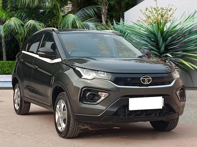 https://images10.gaadi.com/usedcar_image/4214673/original/processed_54921207b254ff6ce49b2cc662eb8d82.jpg?imwidth=6400