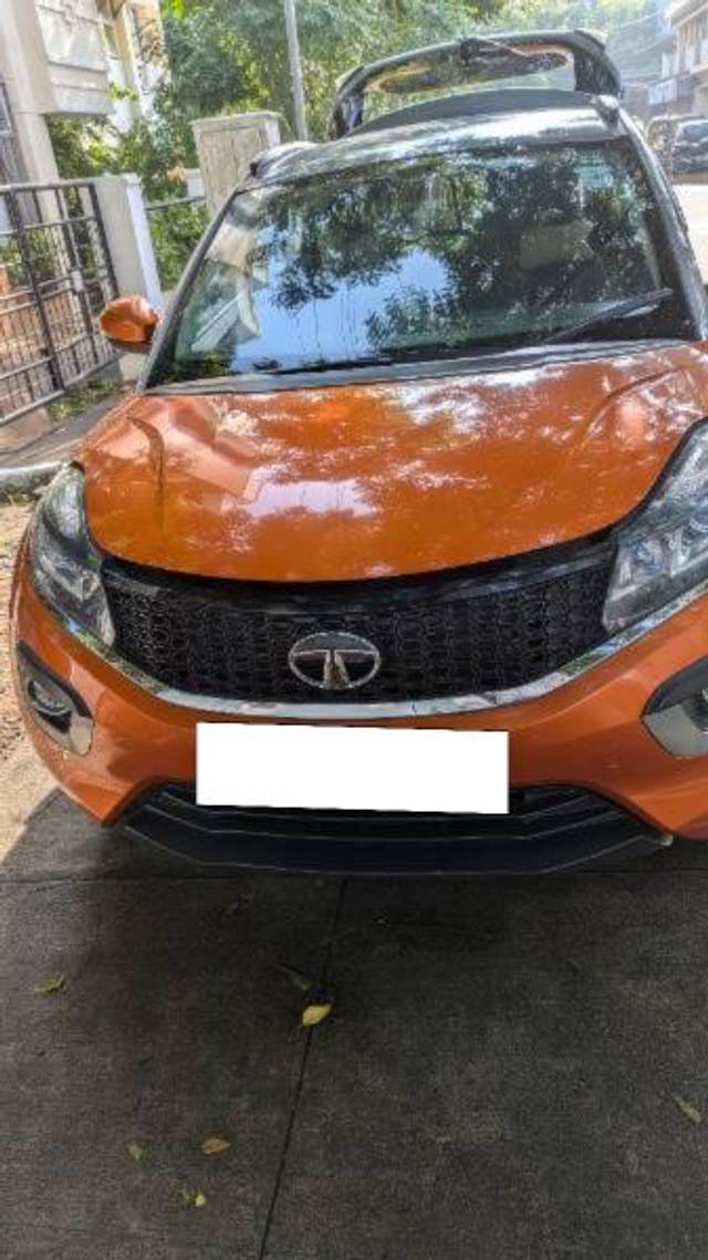 https://images10.gaadi.com/usedcar_image/4214679/original/processed_b7de2734-f29b-45d7-9aeb-a2a205fe553a.jpg?imwidth=6402