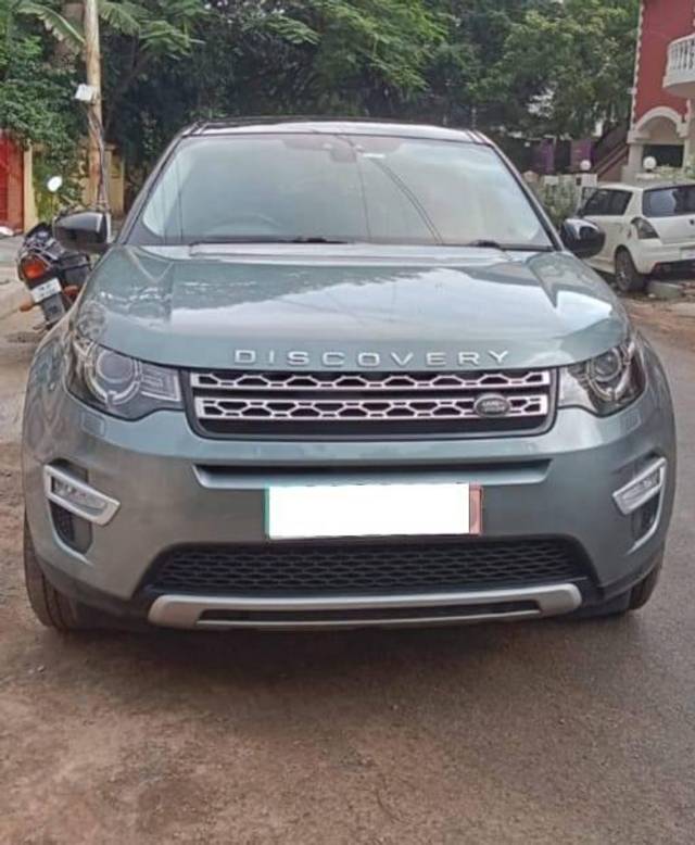 https://images10.gaadi.com/usedcar_image/4214848/original/processed_7de4868c792c79f9f78d370b43fb9038.jpg?imwidth=6402