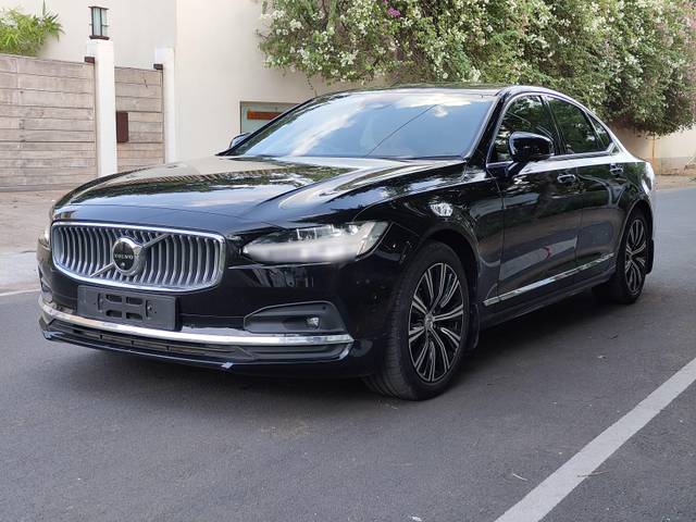 https://images10.gaadi.com/usedcar_image/4214938/original/processed_129f3618eacd61b607e5f0cf23da8897.jpg?imwidth=6402