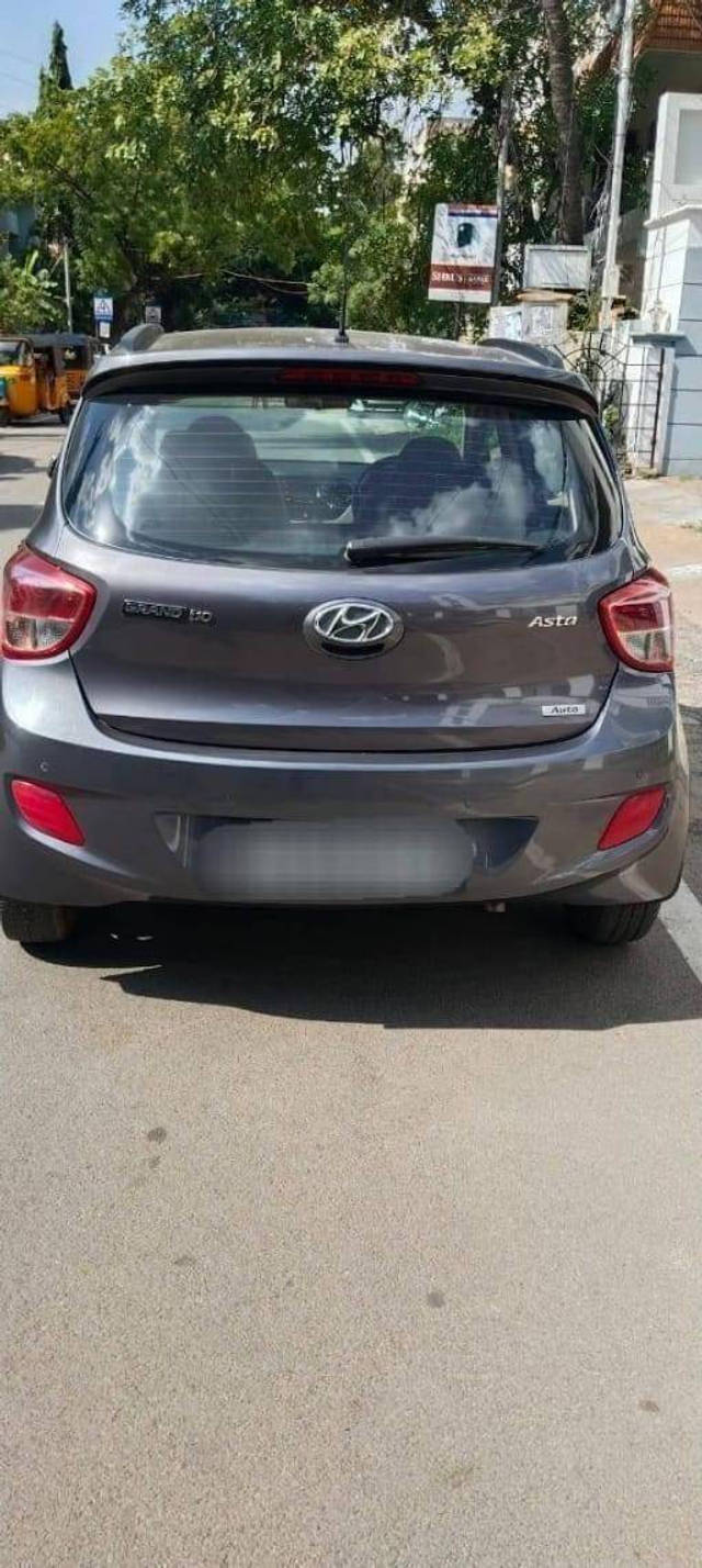 https://images10.gaadi.com/usedcar_image/4214944/original/processed_c0ad7903a14e12ef52430995e7577625.png?imwidth=6402