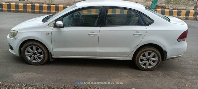 https://images10.gaadi.com/usedcar_image/4215010/original/processed_7b37147b-859a-4e5a-a15f-b323673ec6b8.jpg?imwidth=6400