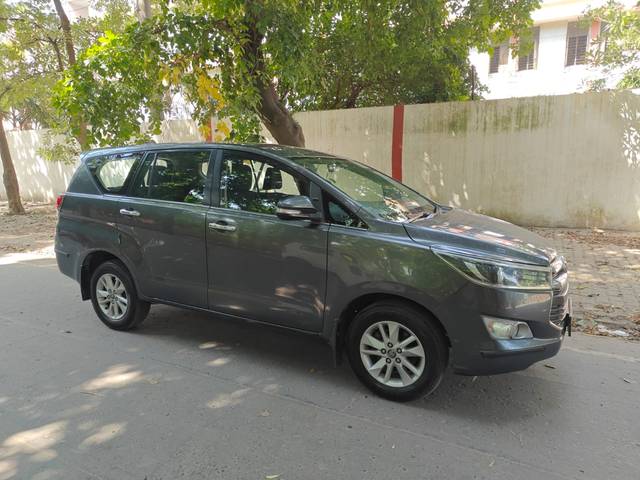 https://images10.gaadi.com/usedcar_image/4215057/original/75deb8cd8c9d5bf0f843465022472fb7.jpeg?imwidth=6400