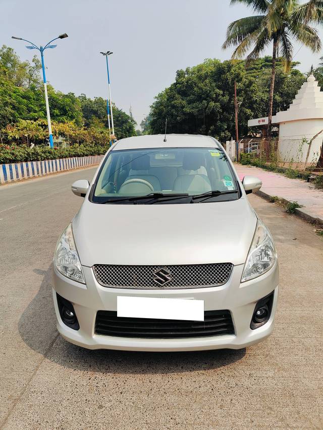 https://images10.gaadi.com/usedcar_image/4215106/original/processed_41410f196fe4126c508111cd50960608.jpg?imwidth=6400