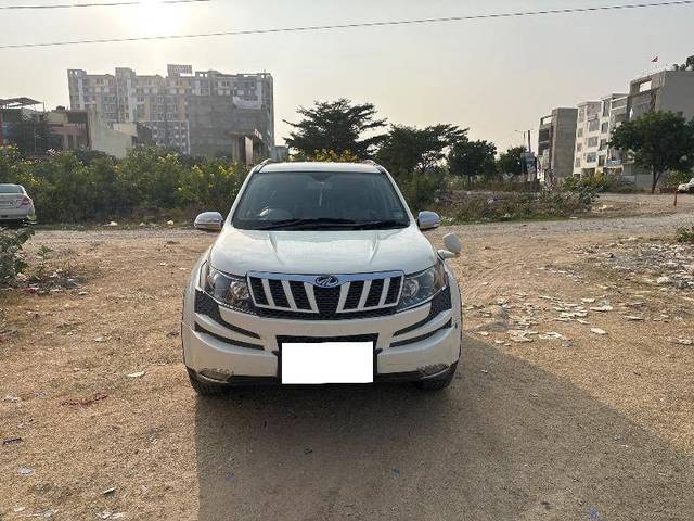 https://images10.gaadi.com/usedcar_image/4215144/original/e0ef2b5a9b4cdb972ca06e67fb5f7ba1.jpg?imwidth=6401