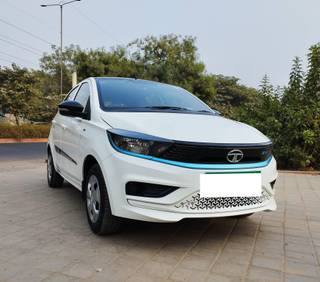 Tata Tiago EV Tata Tiago EV XT LR