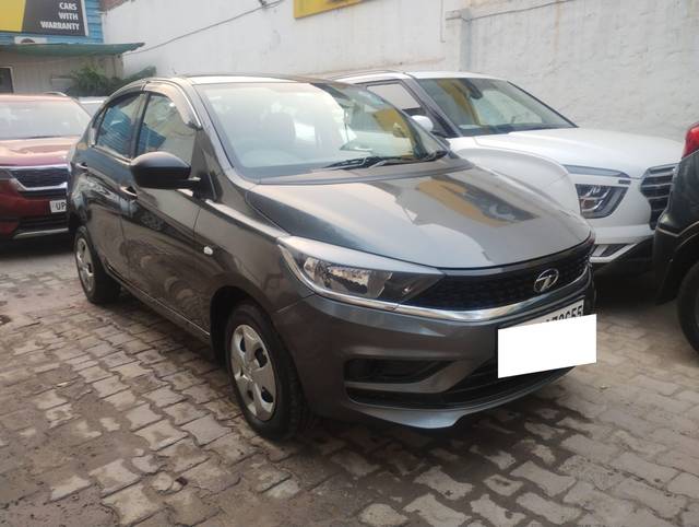 https://images10.gaadi.com/usedcar_image/4215219/original/processed_a0d00842ea3f08205370b13c3e7284fc.jpg?imwidth=6400