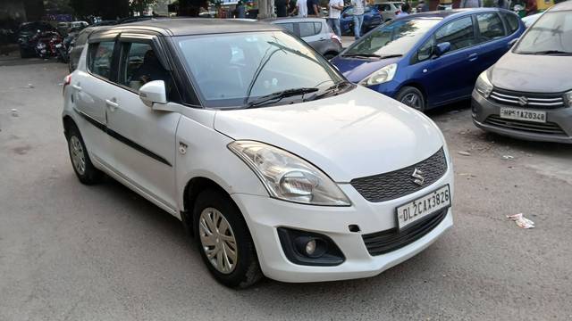 https://images10.gaadi.com/usedcar_image/4215222/original/processed_4bce81df26f51c04425c94e2eebbbe30.jpg?imwidth=6400