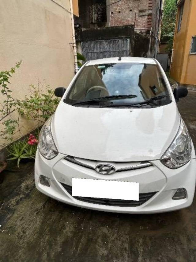 https://images10.gaadi.com/usedcar_image/4215269/original/processed_ac6f1537-a6a7-41f9-968c-136bba19fa53.jpeg?imwidth=6400