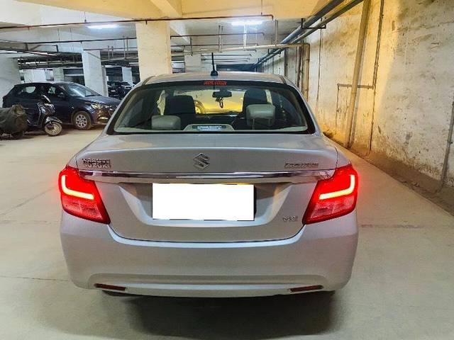 https://images10.gaadi.com/usedcar_image/4215376/original/6dcf94a3e0784ce7a60f28978acd28b5.jpeg?imwidth=6402