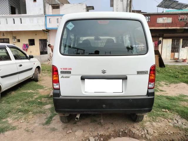 https://images10.gaadi.com/usedcar_image/4215548/original/processed_9dc24334-08c2-45db-855f-f0bf3dd20242.jpg?imwidth=6402