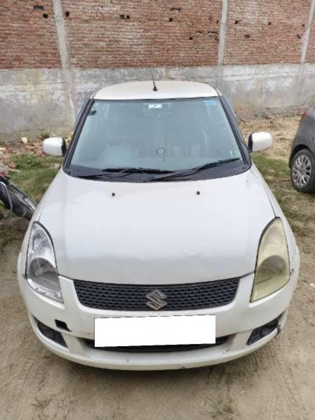 https://images10.gaadi.com/usedcar_image/4215563/original/processed_ca578359-2c9d-47ba-ae15-a4f8ee31e5cf.jpg?imwidth=6401