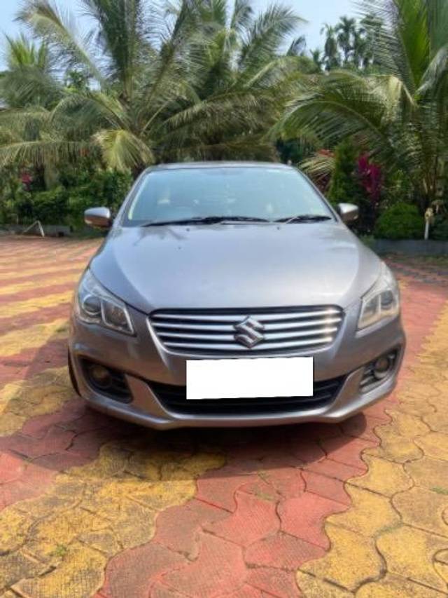 https://images10.gaadi.com/usedcar_image/4215614/original/processed_43e51420-69d6-41cc-a582-a123182efebf.jpg?imwidth=6400