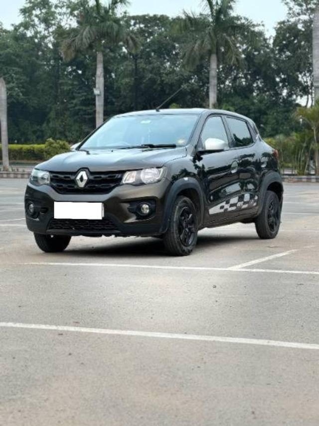 https://images10.gaadi.com/usedcar_image/4215662/original/processed_795aa491-47f3-49fe-abd4-de0700c1d305.jpeg?imwidth=6401