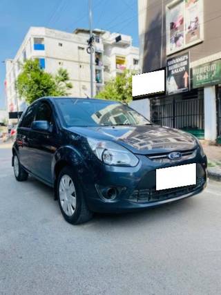 Ford Figo 2012-2015 Ford Figo Petrol ZXI