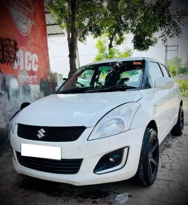 https://images10.gaadi.com/usedcar_image/4215717/original/processed_703a176e-64ef-459f-a393-ea5278ed2725.jpg?imwidth=6400