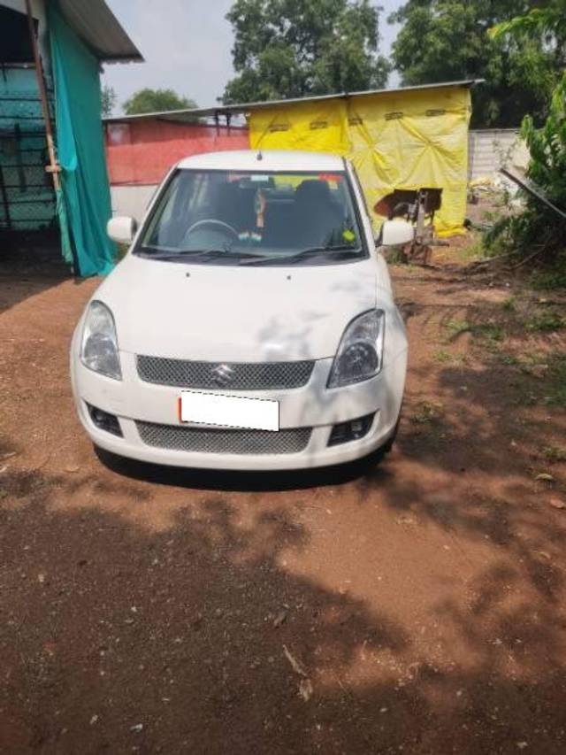 https://images10.gaadi.com/usedcar_image/4215842/original/processed_59f2acab-5136-4a3b-8843-c26e6aef88a5.jpg?imwidth=6400