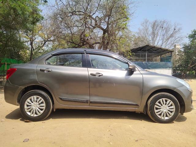 https://images10.gaadi.com/usedcar_image/4215909/original/d4335be34a63045a2ab4129023b28d63.jpeg?imwidth=6401