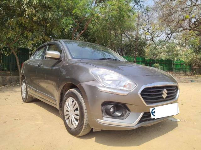 https://images10.gaadi.com/usedcar_image/4215909/original/processed_1755d8e09df72a545058763d2a1120b2.jpg?imwidth=6400