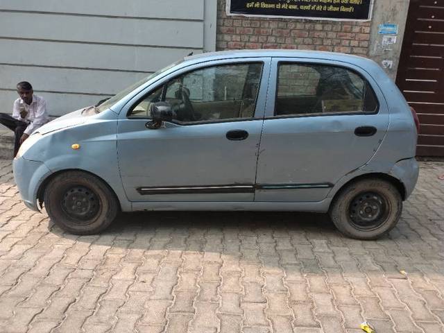 https://images10.gaadi.com/usedcar_image/4215945/original/23d6f4de489bd72a1e612a8bbe6a5ed4.jpg?imwidth=6402