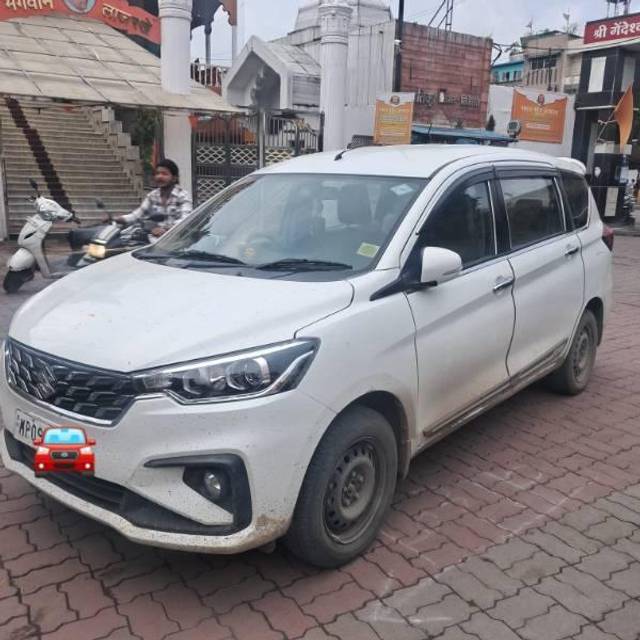 https://images10.gaadi.com/usedcar_image/4215970/original/processed_08f28183-594e-479f-bd87-66876ebd37b4.jpeg?imwidth=6402