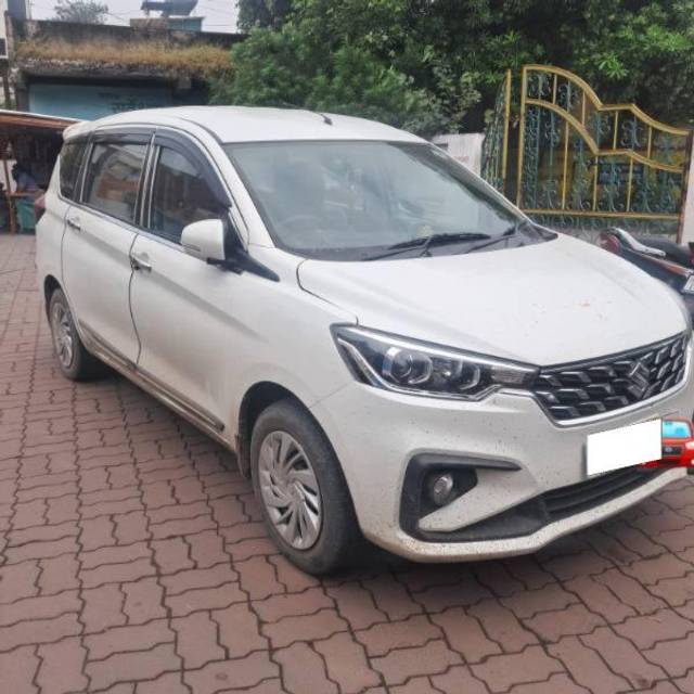 https://images10.gaadi.com/usedcar_image/4215970/original/processed_a91da004-e18b-4c60-985b-8115464faba8.jpeg?imwidth=6400