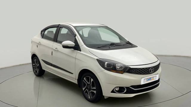 https://images10.gaadi.com/usedcar_image/4216028/original/e8bebe132f89b5861334e0908b6316fd.jpg?imwidth=6400