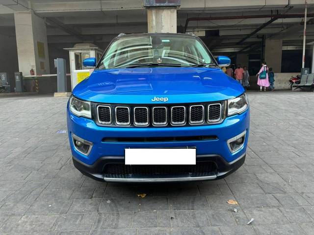 https://images10.gaadi.com/usedcar_image/4216115/original/processed_80c0ba5685fd2c7d7f27c34c9f68d1c4.jpg?imwidth=6402