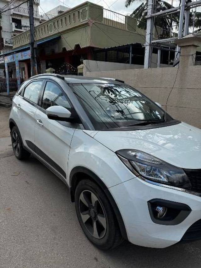 https://images10.gaadi.com/usedcar_image/4216120/original/435f65fffd3356a80e8eb123ac981c8a.jpeg?imwidth=6402