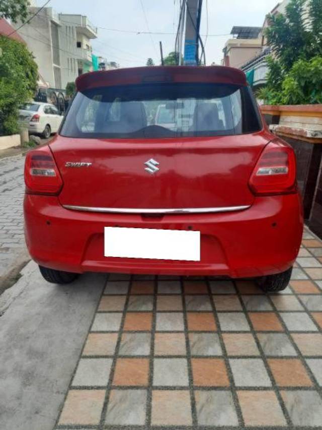 https://images10.gaadi.com/usedcar_image/4216135/original/processed_420281d3-7396-42ce-b9c9-aab4ce0dca38.jpg?imwidth=6401