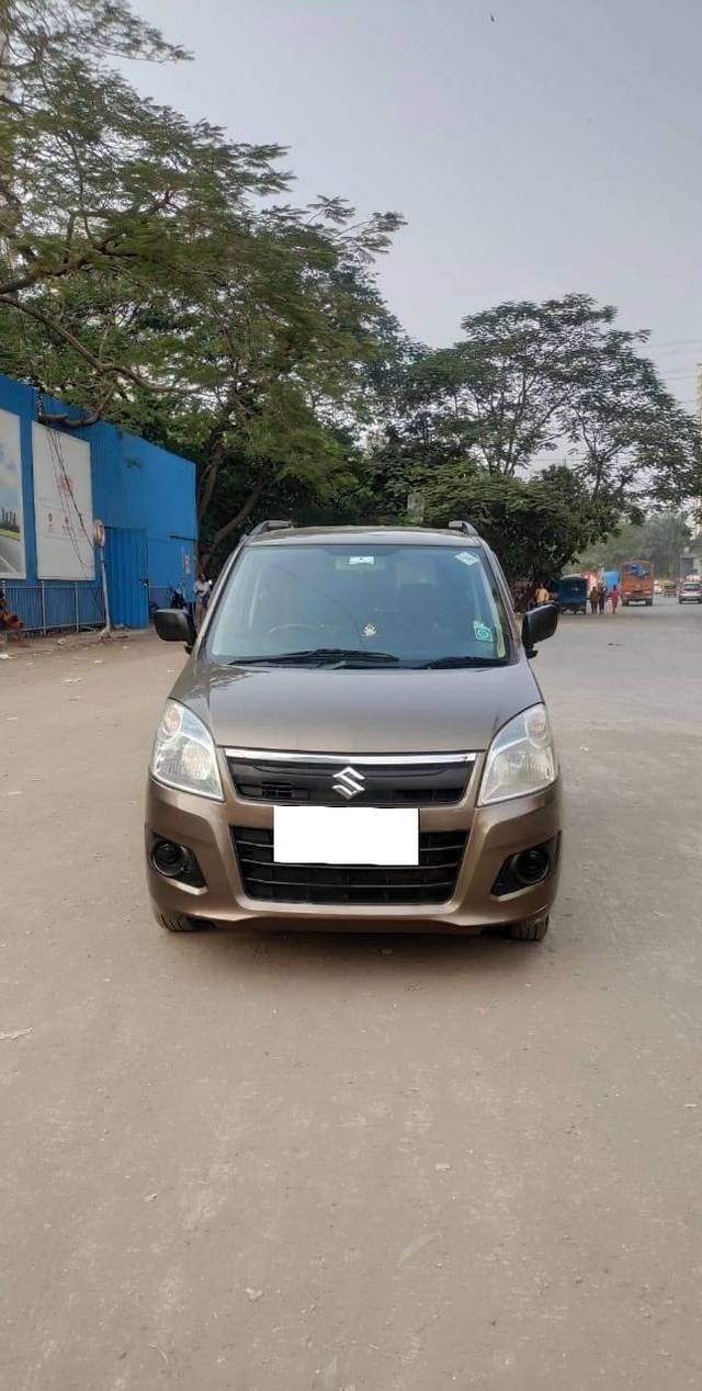 https://images10.gaadi.com/usedcar_image/4216163/original/processed_bed376cec13673de5c797222c428ae68.jpg?imwidth=6400