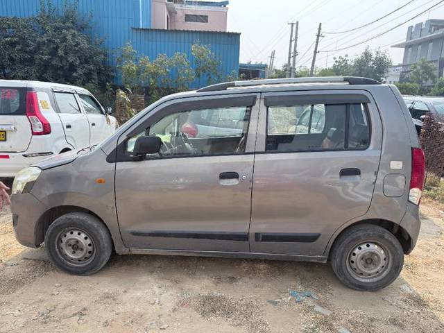 https://images10.gaadi.com/usedcar_image/4216164/original/61c70054fcc979d35cf7e6cc2f3b6fe2.jpeg?imwidth=6402