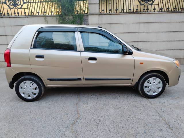 https://images10.gaadi.com/usedcar_image/4216173/original/dc9ddb3001062bd786fc43de6d6da1d5.jpeg?imwidth=6401