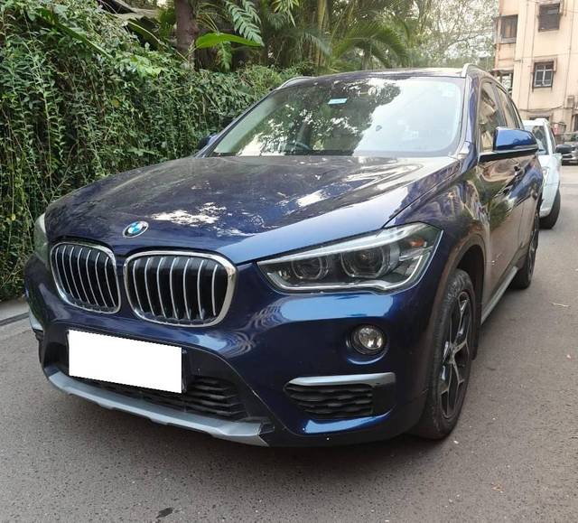 https://images10.gaadi.com/usedcar_image/4216241/original/processed_a8faee0be7b184bde2b3c2b14f07a8e5.jpeg?imwidth=6402