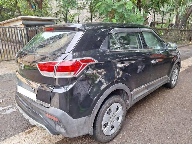 https://images10.gaadi.com/usedcar_image/4216347/original/processed_e2635e6621f697d5247b5950699835af.jpeg?imwidth=6402