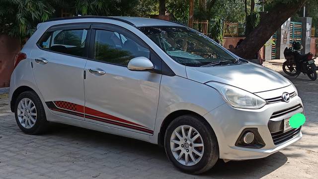 https://images10.gaadi.com/usedcar_image/4216384/original/processed_0a65868b993a93d7243085e472218e73.jpg?imwidth=6400