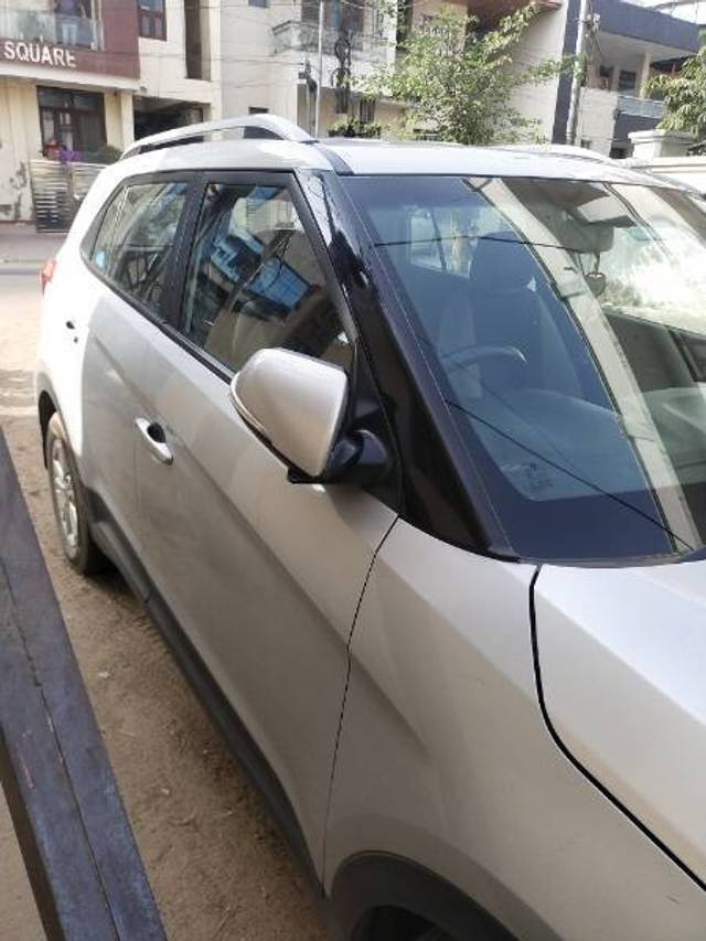 https://images10.gaadi.com/usedcar_image/4216417/original/017224712135ae27d2eca6f98ec74750.jpg?imwidth=6402