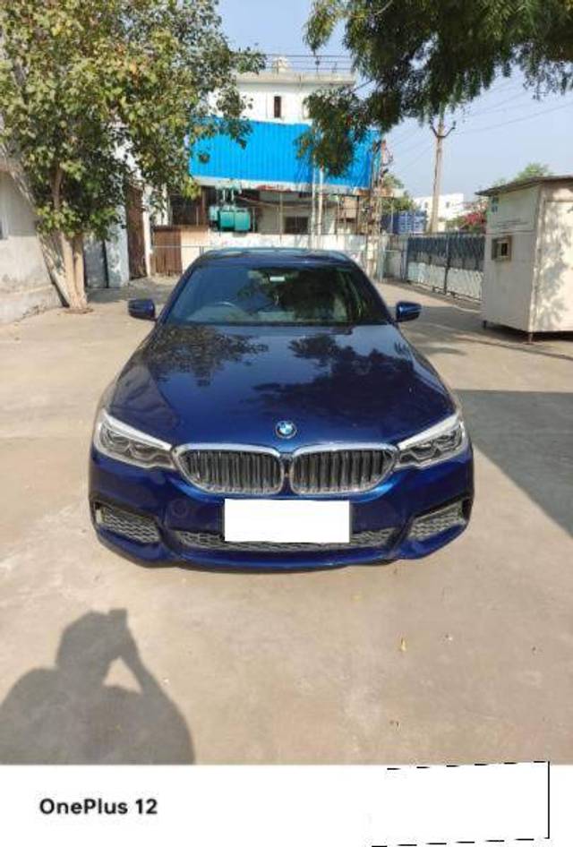 https://images10.gaadi.com/usedcar_image/4216481/original/ef4353881c9334412ac6e770c6788d73.jpeg?imwidth=6400