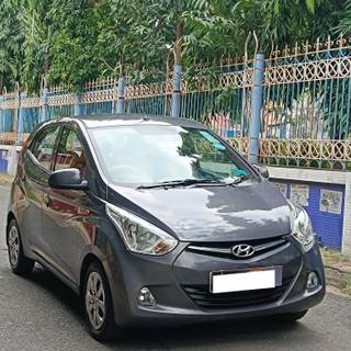 Hyundai EON Hyundai EON Sportz