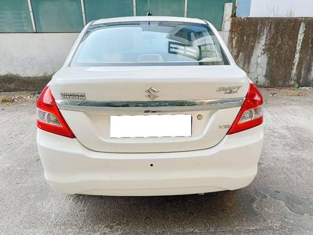 https://images10.gaadi.com/usedcar_image/4216697/original/processed_ebfdefb5d41544411c4bebb40c678ace.jpeg?imwidth=6401