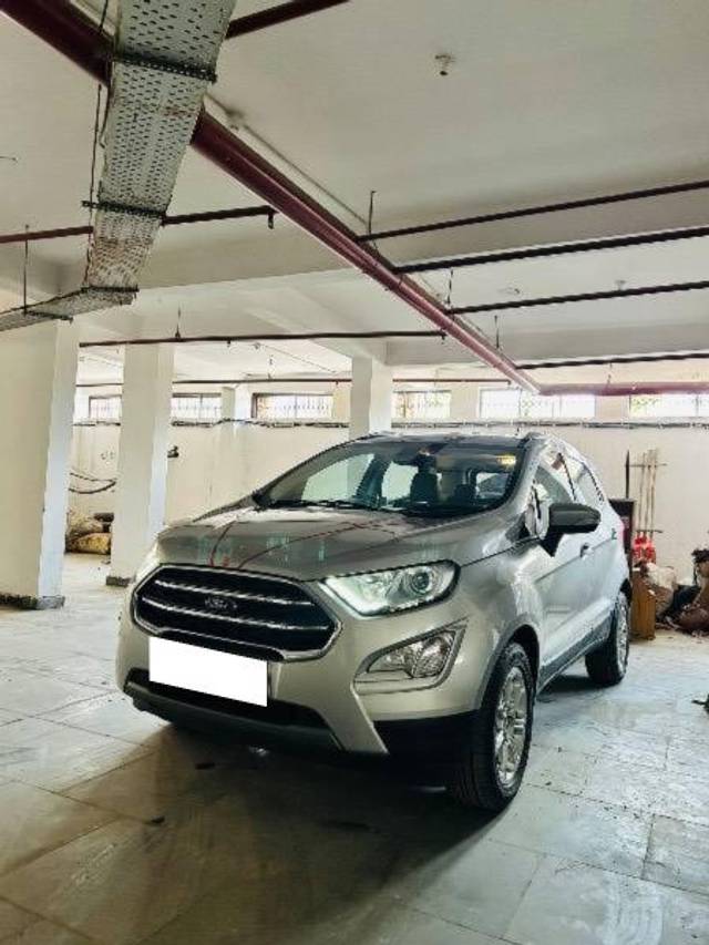 https://images10.gaadi.com/usedcar_image/4216709/original/processed_a8a86d92-d4a6-4453-8e4d-92a0d868add4.jpg?imwidth=6400