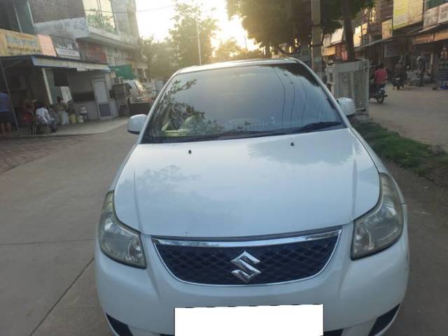 https://images10.gaadi.com/usedcar_image/4216961/original/processed_bda08c99-e3b3-4ef0-967b-cdb821b34f6a.jpg?imwidth=6400