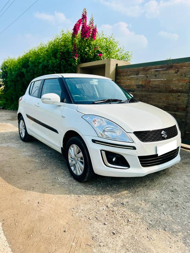 https://images10.gaadi.com/usedcar_image/4216981/original/processed_b478c6922e54d53dbfeb6e3f7f5d8372.jpg?imwidth=6400