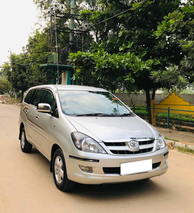 https://images10.gaadi.com/usedcar_image/4216984/original/processed_ff8233a9de39241c7c8e91d473c393f6.jpeg?imwidth=6400