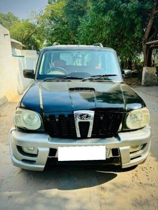 Mahindra Scorpio 2009-2014 Mahindra Scorpio SLE 7S BSIV