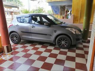 Maruti Swift 2010-2014 Maruti Swift VXI