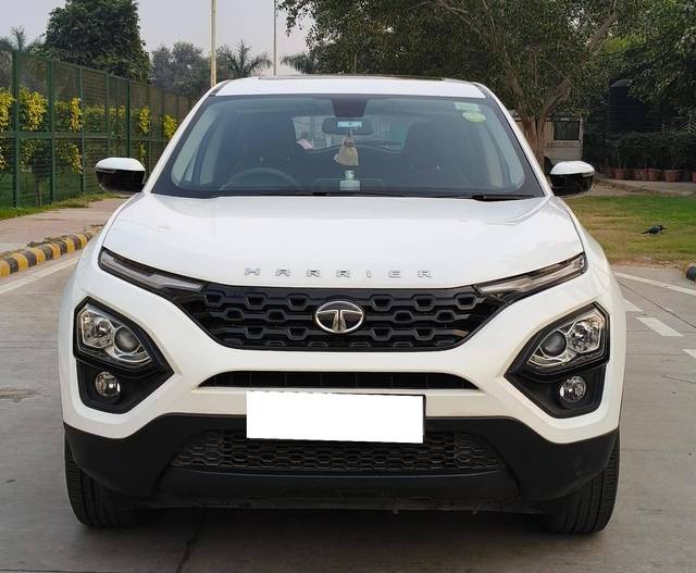 https://images10.gaadi.com/usedcar_image/4217369/original/processed_e2348d8a5f5eed6a1d33fabe304b0db4.jpg?imwidth=6400