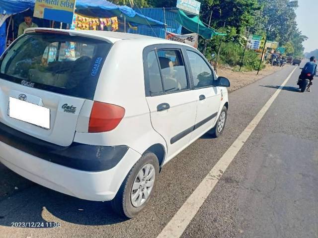 https://images10.gaadi.com/usedcar_image/4217530/original/processed_7f6c0526-5f53-4062-b430-6d78966f9cf0.jpg?imwidth=6402