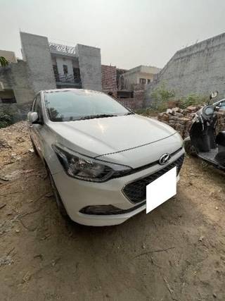 Hyundai Elite i20 2014-2017 Hyundai i20 Sportz 1.2