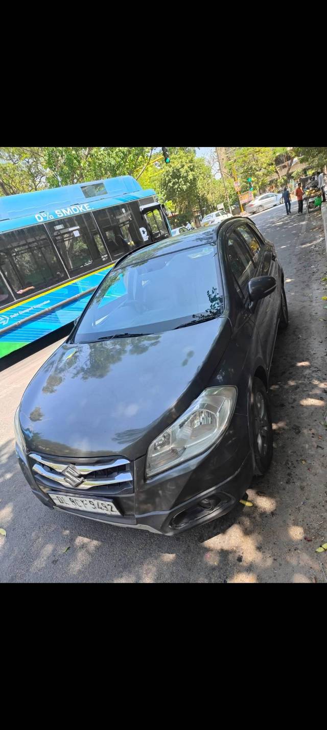 https://images10.gaadi.com/usedcar_image/4217568/original/processed_b87e0147c8a9eb1602895bbc967aa5d5.jpg?imwidth=6402